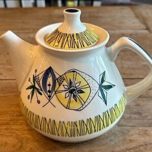 Stavangerflint, Norway Vintage MCM tea pot